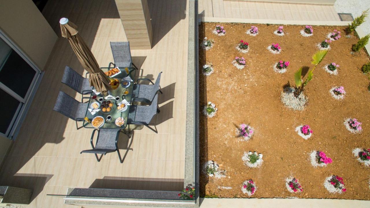 Luxury Villa Eva-Mari With Jacuzzi, 50M From The Beach Сталос Екстер'єр фото